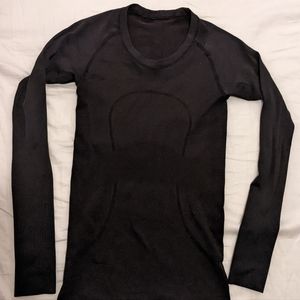 Lululemon Swiftly Tech Long Sleeve Crew Black